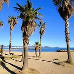 アパート Les Calanques Du Parc-6 By Interhome