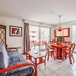 Les Calanques Du Parc-6 By Interhome