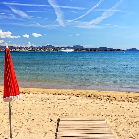 Les Calanques Du Parc-6 By Interhome Appartement