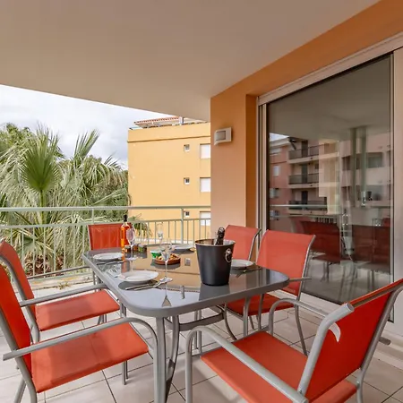 Appartement Les Calanques Du Parc-6 By Interhome