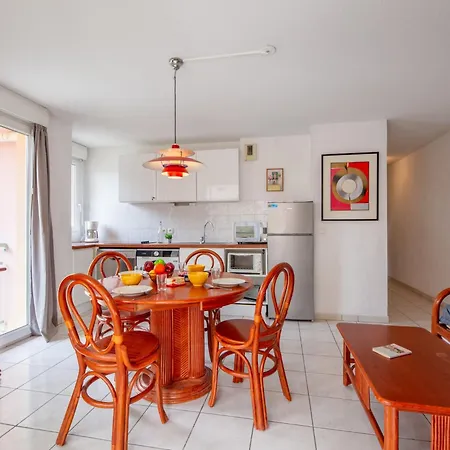 Les Calanques Du Parc-6 By Interhome Апартаменты *